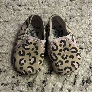 Baby cheetah leopard shoes 